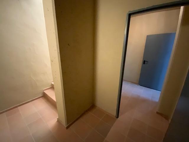 Image No.42-2 Bed Townhouse for sale