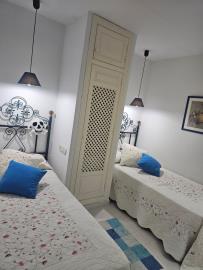 PHOTO-2025-04-11-19-59-47