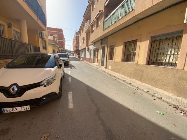 Image No.21-3 Bed Apartment for sale