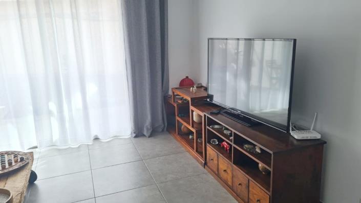 Image No.12-3 Bed Townhouse for sale