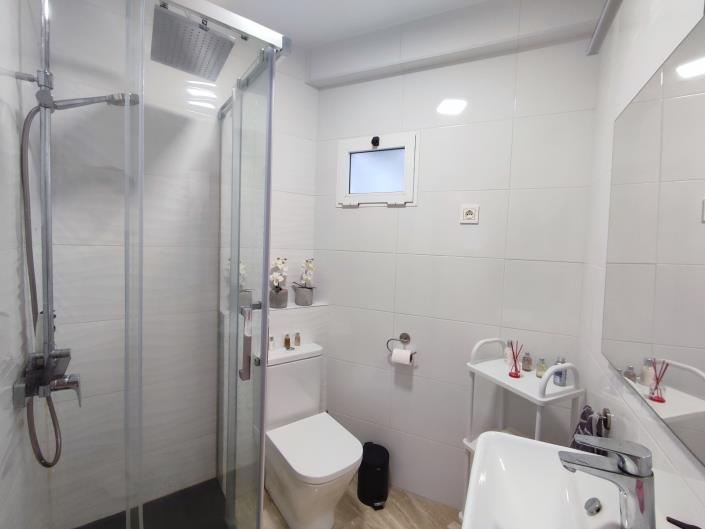 Image No.22-3 Bed Apartment for sale