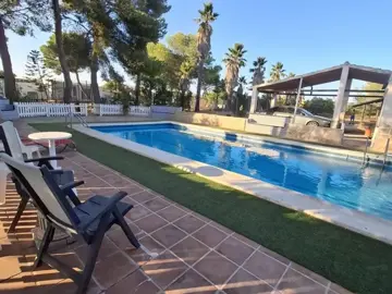 6scujk4srak_Unknown-7-jpeg