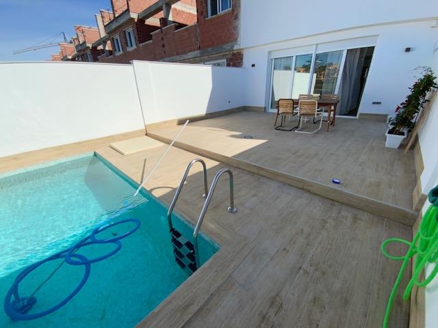 Image No.8-3 Bed Villa for sale