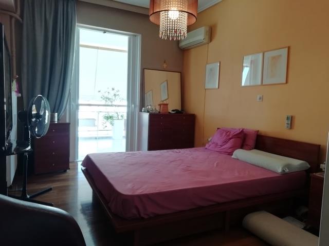 Image No.10-3 Bed Apartment for sale