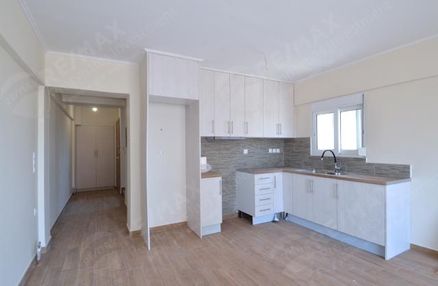 Image No.2-Maisonette de 2 chambres à vendre à Peiraias