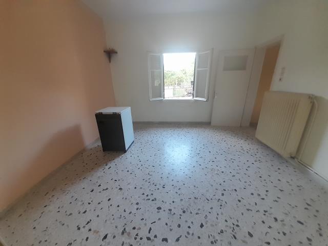 Image No.10-2 Bed Land for sale