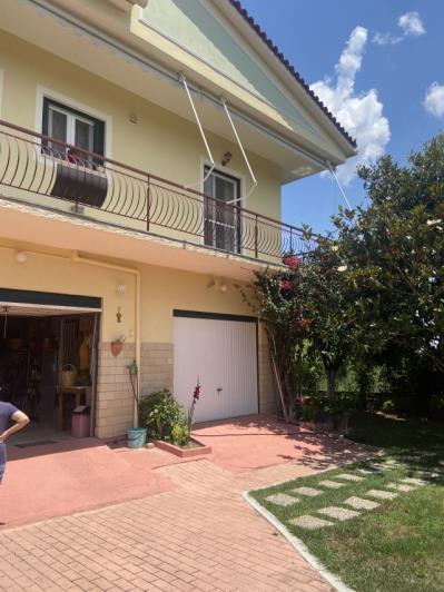 Image No.3-3 Bed Villa / Detached for sale