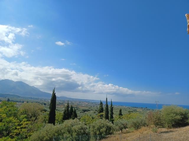 Image No.4-4 Bed Land for sale