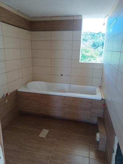 Image No.10-4 Bed Land for sale