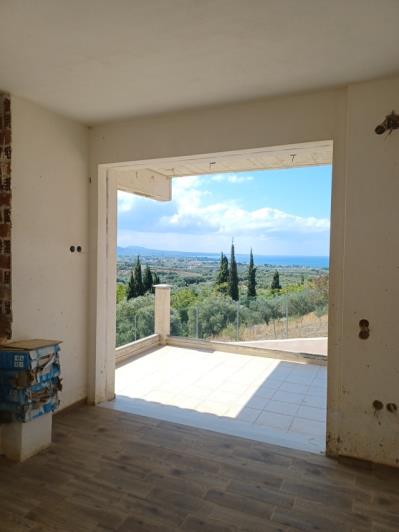 Image No.11-4 Bed Land for sale