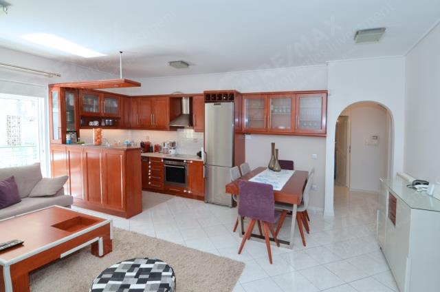 Image No.3-Appartement de 3 chambres à vendre à Athènes