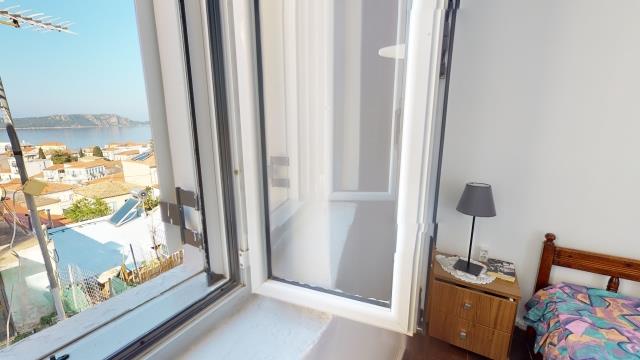 Image No.10-2 Bed Villa / Detached for sale