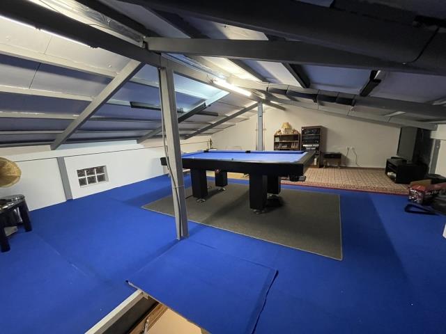 Image No.15-5 Bed Apartment for sale