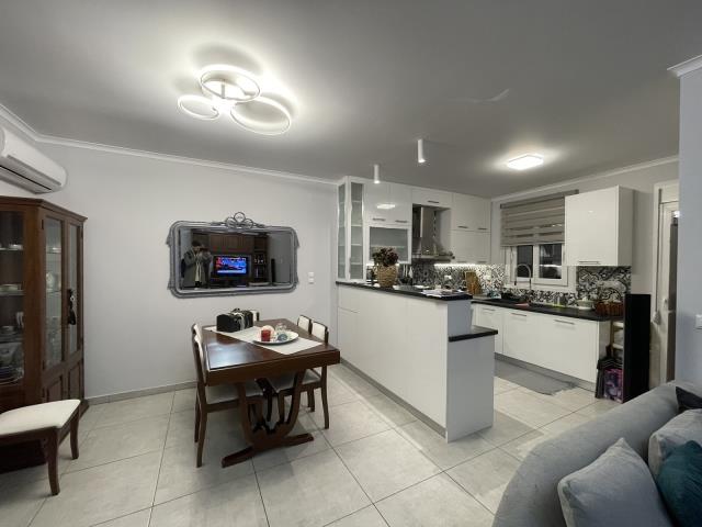 Image No.17-5 Bed Apartment for sale