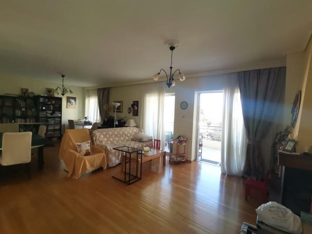 Image No.4-Appartement de 2 chambres à vendre à Amarousi