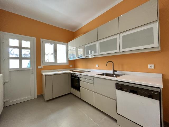 Image No.10-3 Bed Apartment for sale