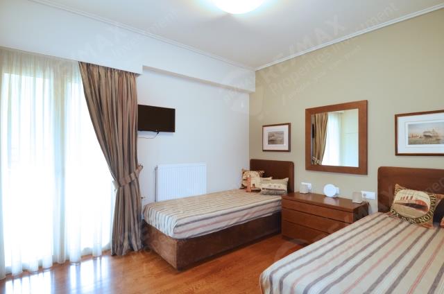 Image No.15-3 Bed Apartment for sale