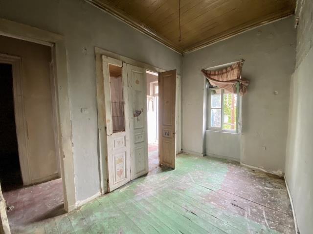 Image No.11-3 Bed Apartment for sale