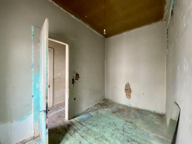 Image No.12-3 Bed Apartment for sale