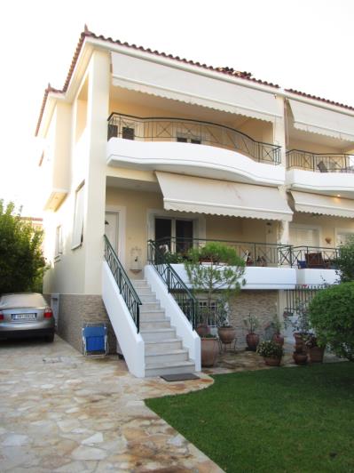 Image No.10-3 Bed Maisonette for sale