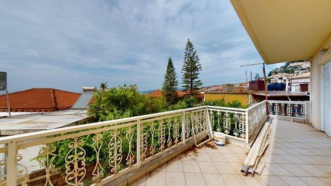 Image No.10-Maison de 6 chambres à vendre à Kyparissia