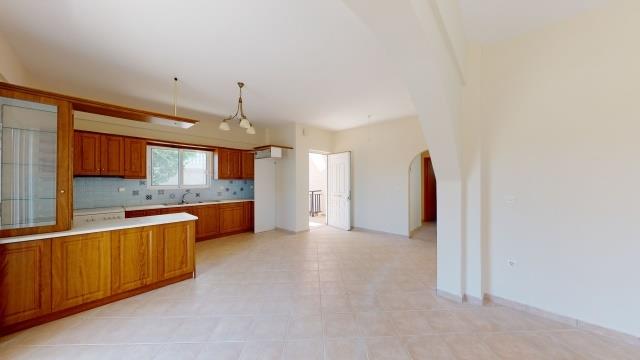 Image No.12-3 Bed Apartment for sale