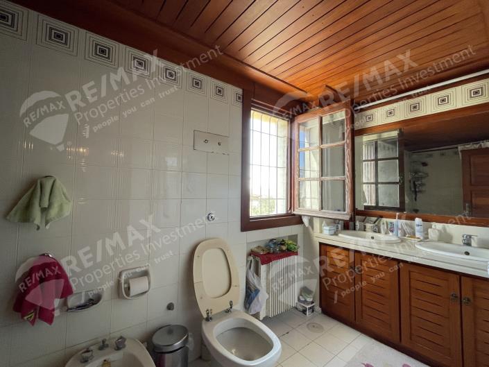 Image No.15-4 Bed House for sale