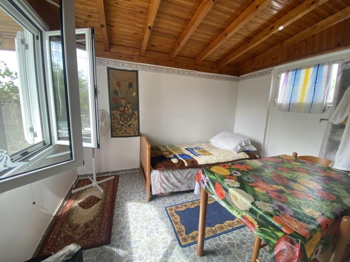 Image No.5-2 Bed House for sale