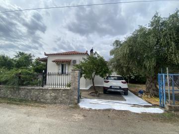 b555f0120f1e4416a5fb9175713b4309