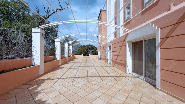 Image No.11-Villa de 6 chambres à vendre à Nea Makri