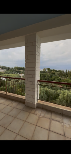 Image No.3-6 Bed House for sale