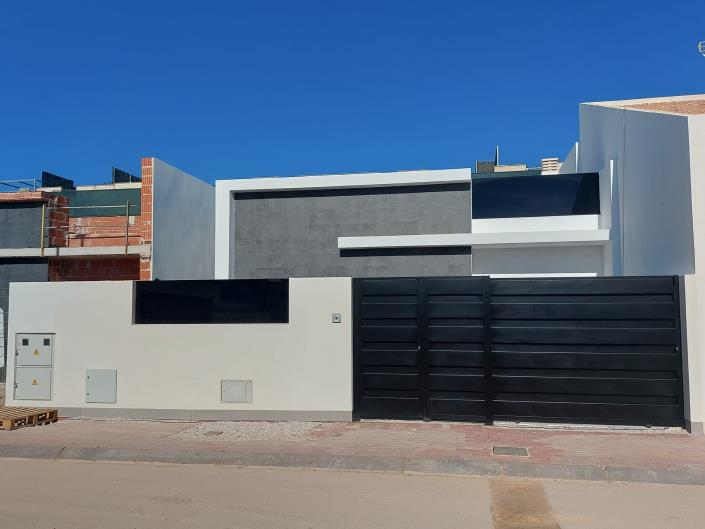 Image No.15-2 Bed Villa for sale