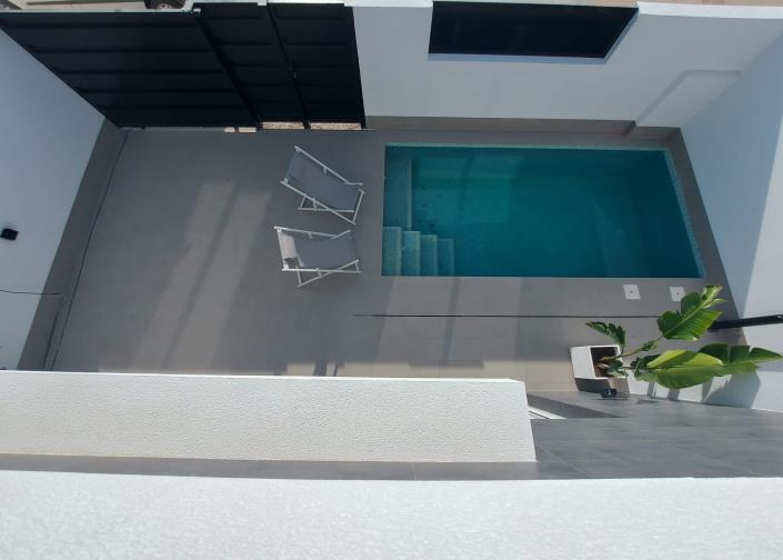 Image No.4-2 Bed Villa for sale