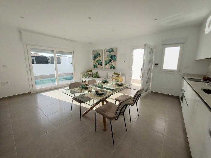 Image No.17-2 Bed Villa for sale