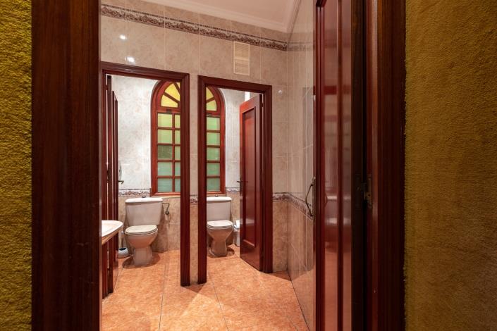 Image No.34-Commercial for sale