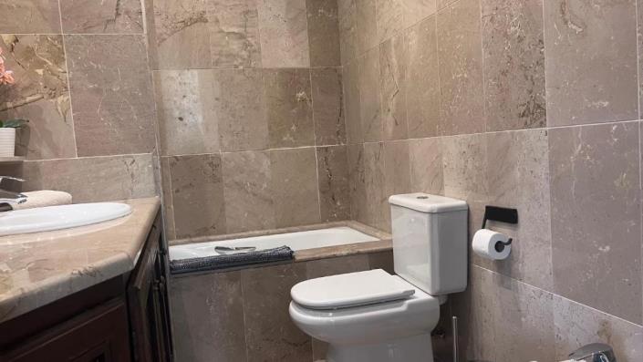 Image No.8-4 Bed House/Villa for sale