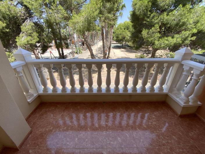 Image No.42-2 Bed Apartment for sale