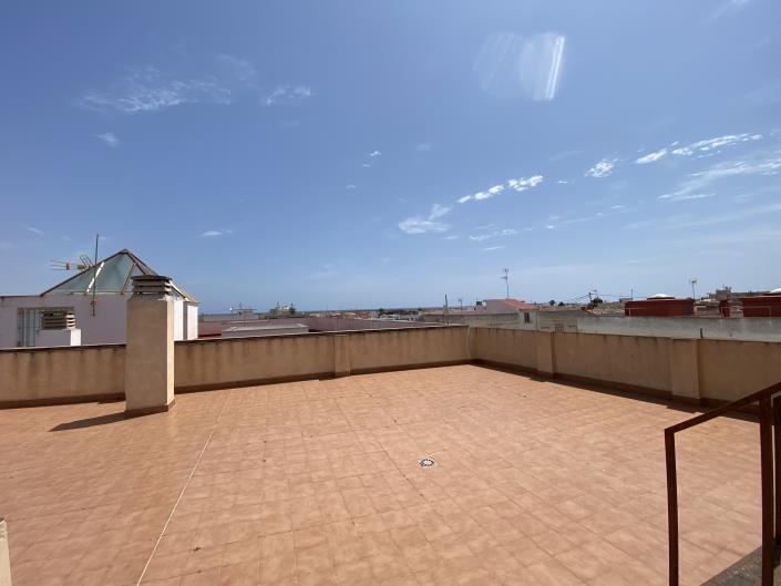 Image No.56-2 Bed Apartment for sale