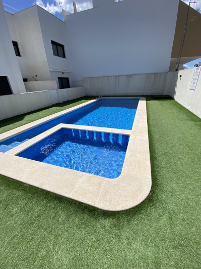 Image No.8-2 Bed Apartment for sale