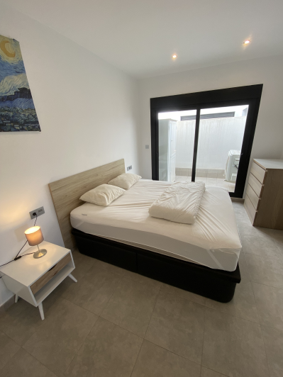 Image No.33-2 Bed Apartment for sale