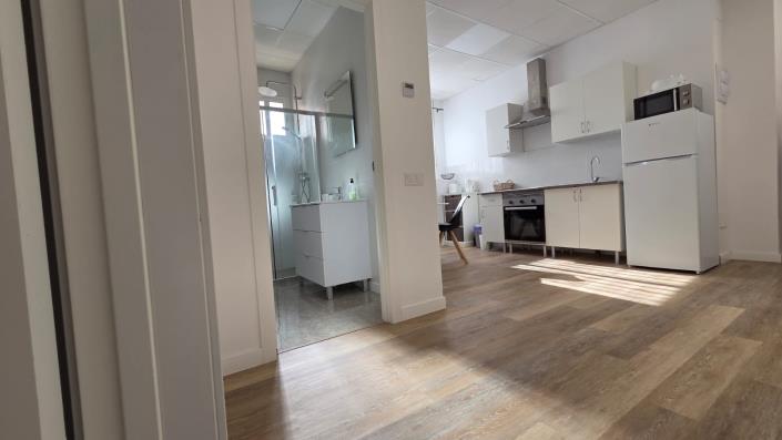 Image No.22-2 Bed Apartment for sale