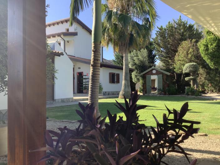 Image No.26-5 Bed Villa / Detached for sale