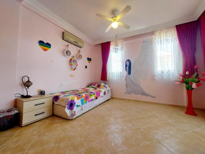 Image No.23-4 Bed Villa for sale