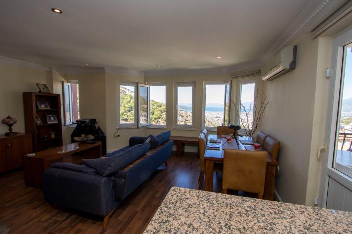 Image No.8-3 Bed Apartment for sale