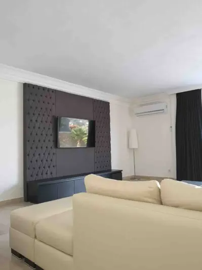 Image No.28-5 Bed Villa for sale