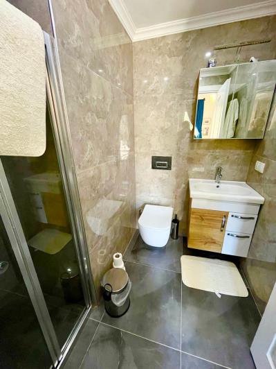 Image No.30-3 Bed Semi-Detached for sale