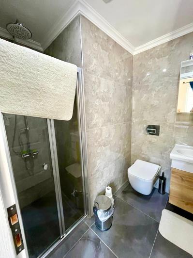 Image No.22-3 Bed Semi-Detached for sale