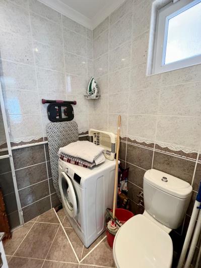 Image No.29-3 Bed Semi-Detached for sale