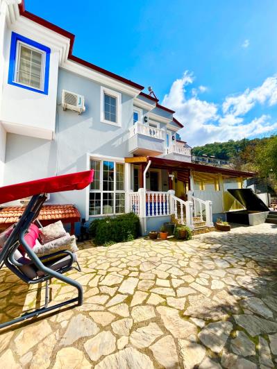 Image No.7-3 Bed Semi-Detached for sale