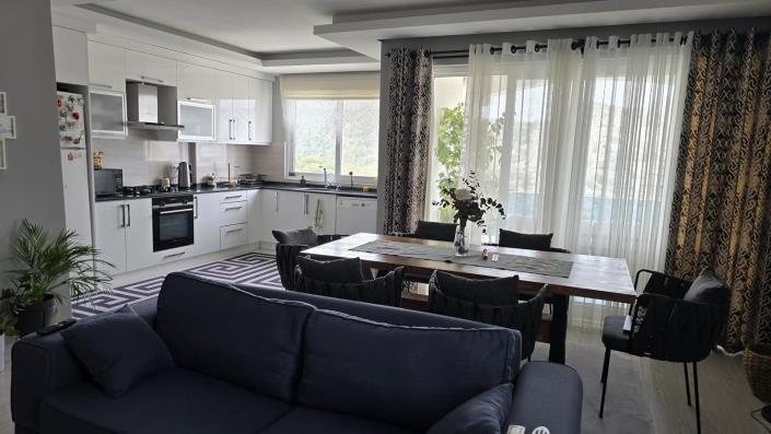 Image No.8-4 Bed Apartment for sale